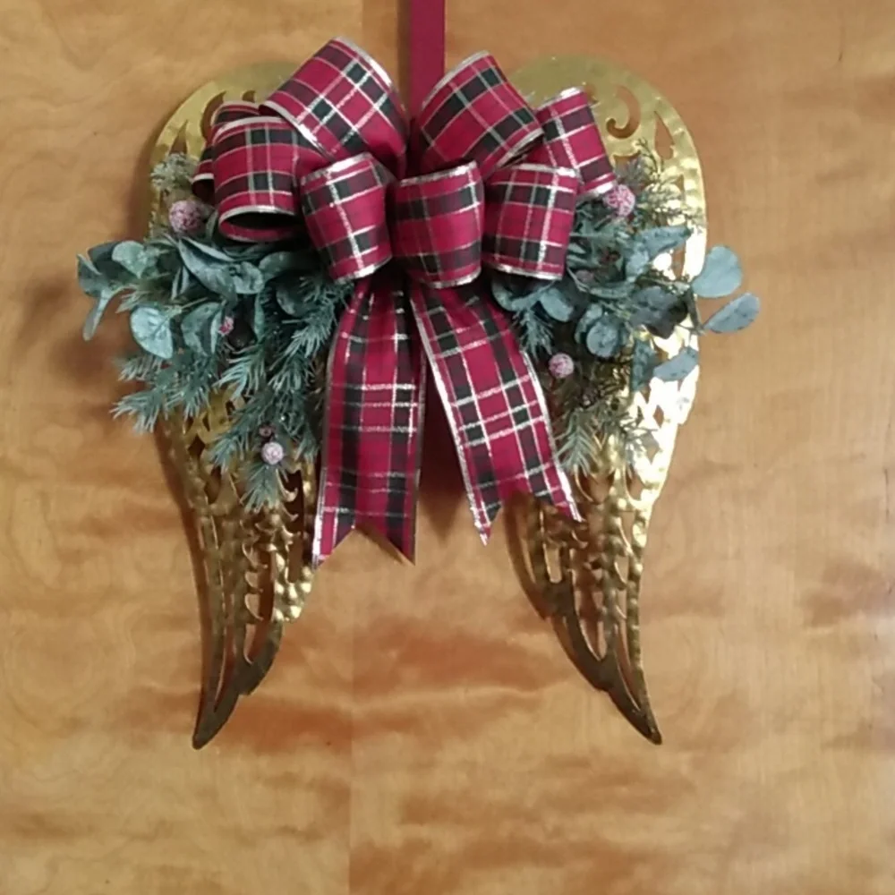 Gold Metal Angel Wings